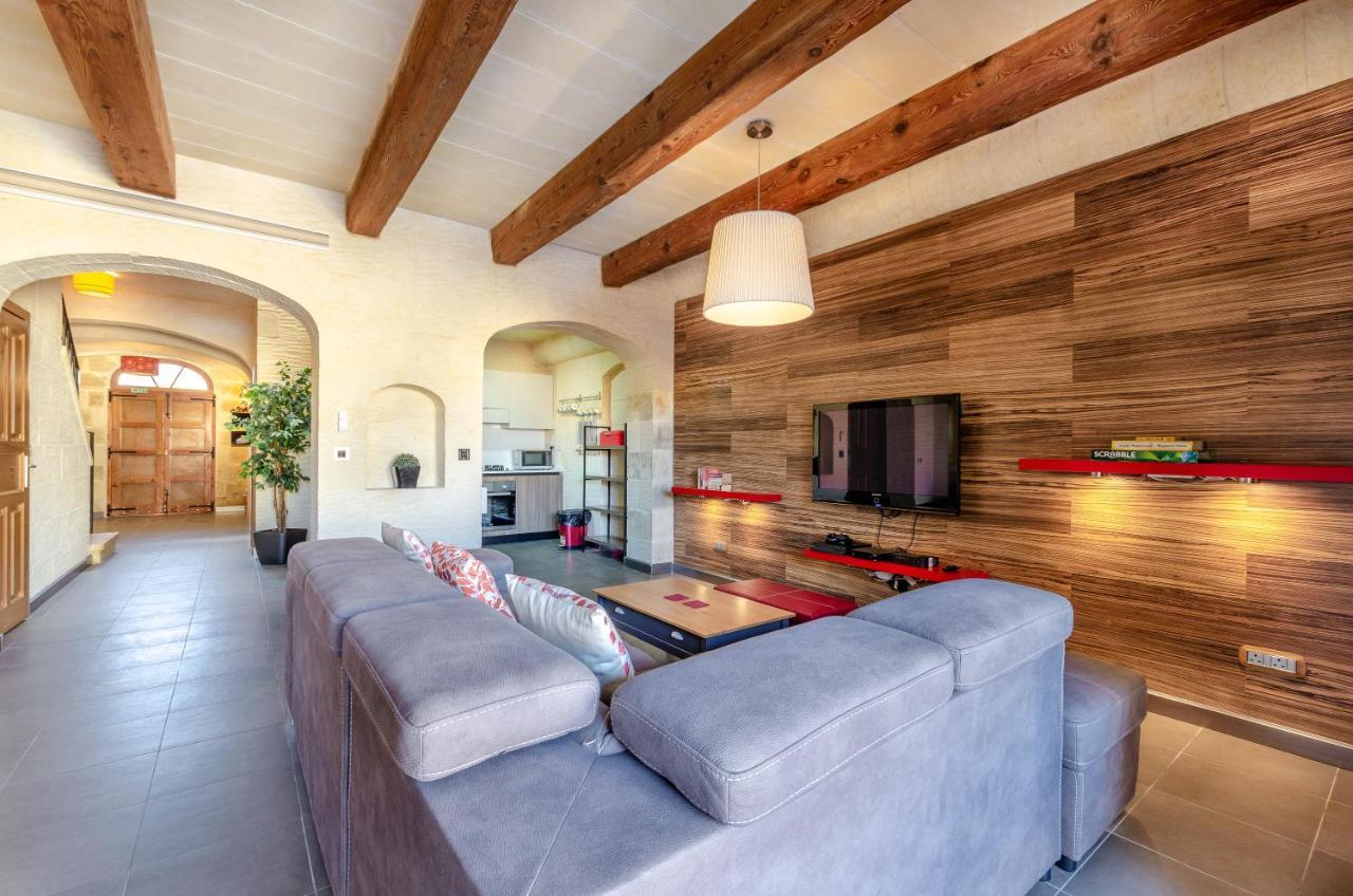 A Popular Pet Friendly With A Pool, Gozo *