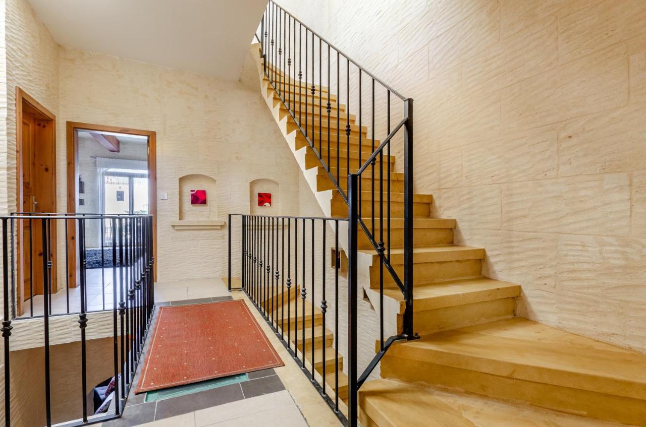 A Popular Pet Friendly With A Pool, Gozo * Xaghra