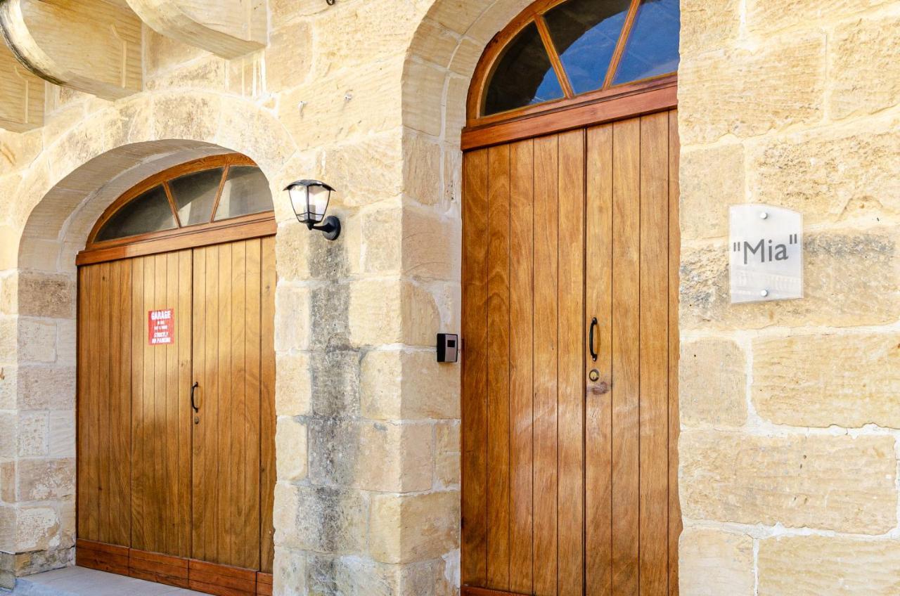 A Popular Pet Friendly With A Pool, Gozo Villa *
